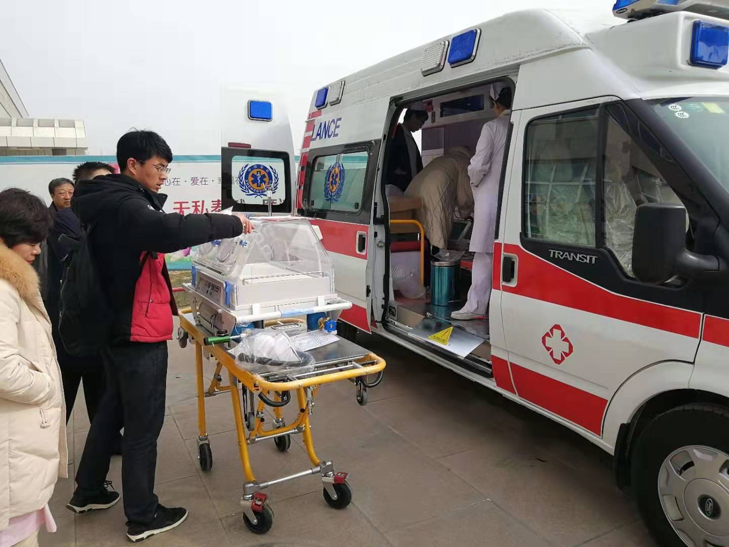兴宁市救护车转院